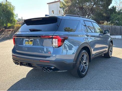 New 2026 Ford Explorer ST w/ Sun And Sound Package image 6