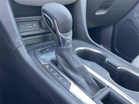 Used 2024 Chevrolet Equinox LS image 19