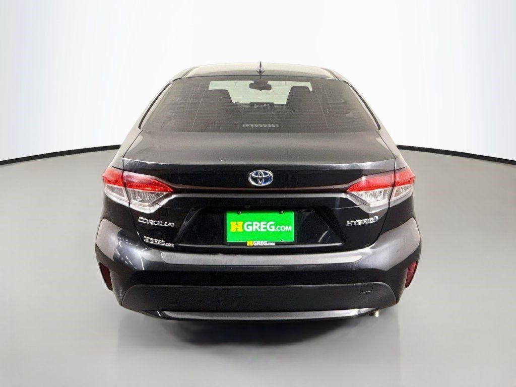Used 2022 Toyota Corolla LE FWD image 34