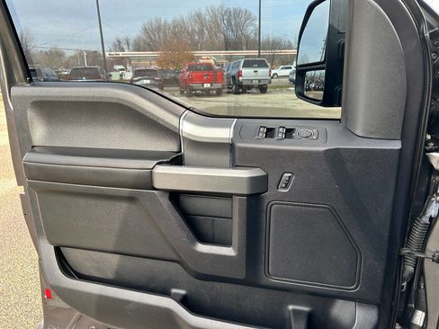 Used 2016 Ford F150 XLT w/ Equipment Group 302A Luxury image 16