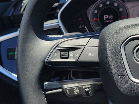 Certified 2025 Audi Q3 2.0T Premium Plus w/ Premium Plus Package AWD/4WD image 9
