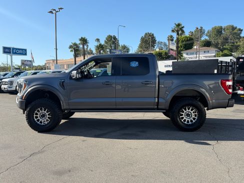 Used 2022 Ford F150 Lariat w/ Equipment Group 502A High AWD/4WD image 4