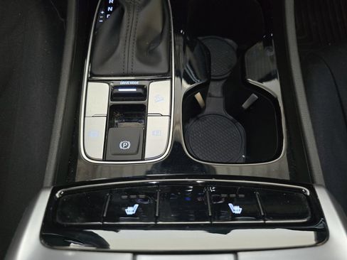 Used 2023 Hyundai Santa Cruz SEL image 12