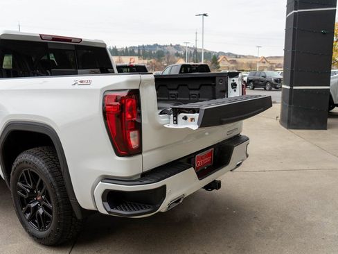 New 2026 GMC Sierra 1500 Elevation w/ Elevation Premium Package image 30