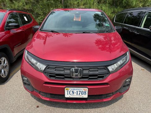 Used 2025 Honda Odyssey Sport-L image 6
