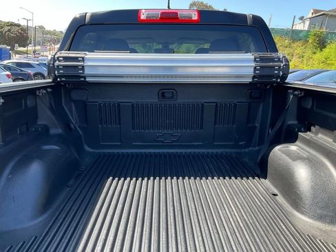 Used 2018 Chevrolet Colorado W/T w/ WT Convenience Package AWD/4WD image 9