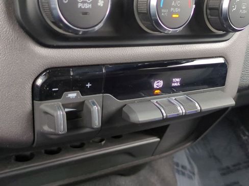 Used 2024 RAM 2500 Big Horn image 18