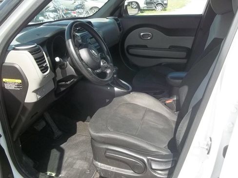 Used 2014 Kia Soul image 8