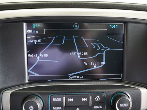 Used 2018 GMC Sierra 1500 SLT AWD/4WD image 19