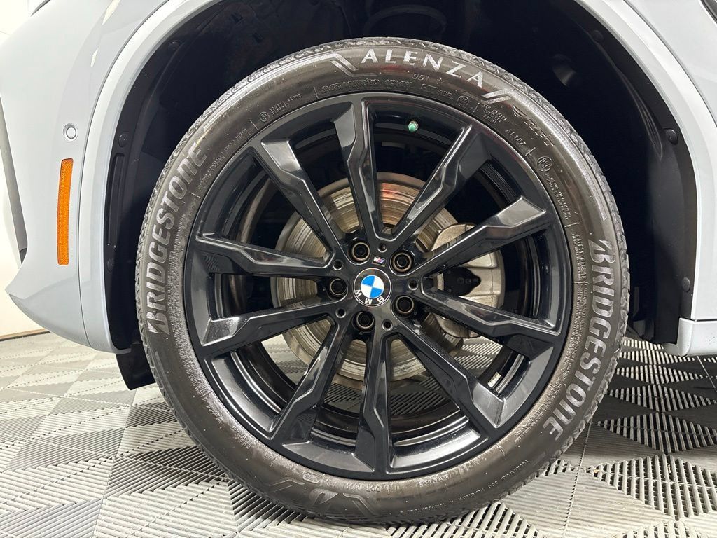Certified 2024 BMW X3 xDrive30i w/ M Sport Package AWD/4WD image 8