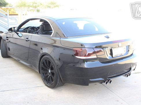 Used 2009 BMW M3 Convertible RWD image 15