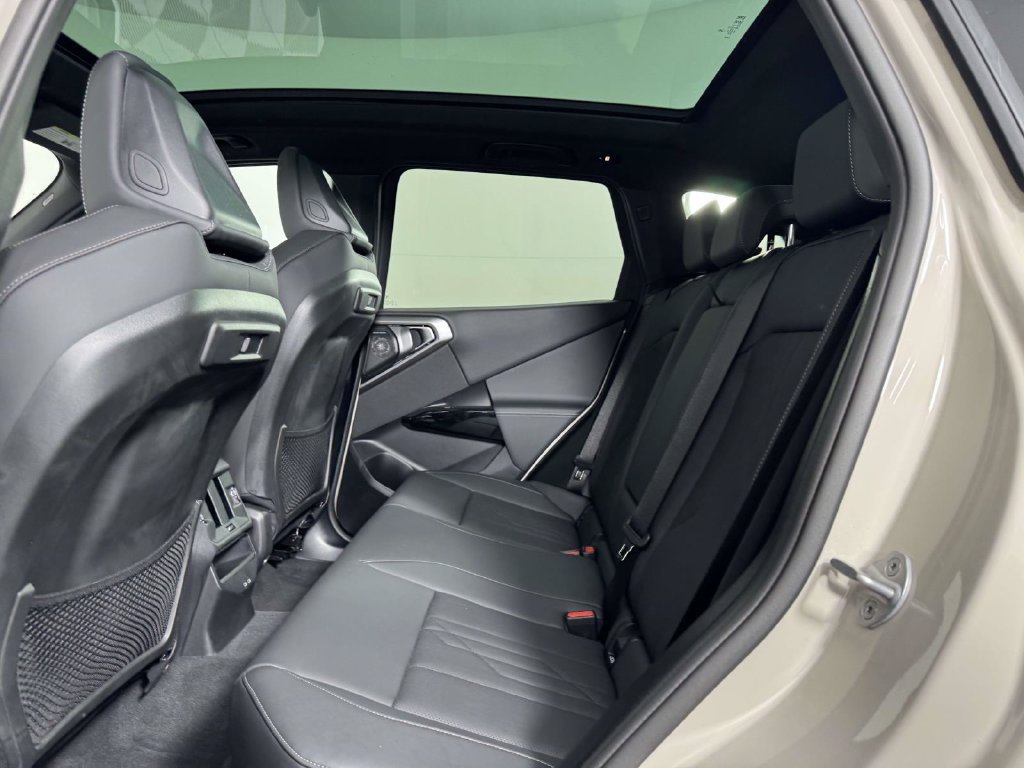 Used 2026 BMW X3 xDrive30i w/ Premium Package AWD/4WD image 29