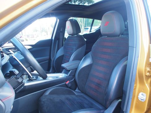 Used 2024 Dodge Hornet R/T Plus w/ Track Pack AWD/4WD image 17