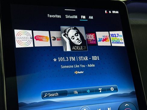 Used 2026 Mercedes-Benz GLC 300 4MATIC image 21