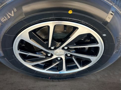 Used 2024 Mitsubishi Eclipse Cross ES AWD/4WD image 19