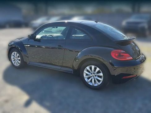 Used 2015 Volkswagen Beetle 1.8T FWD image 25
