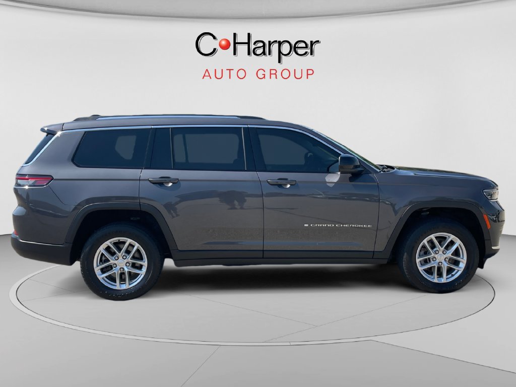 Used 2023 Jeep Grand Cherokee L Laredo AWD/4WD image 2
