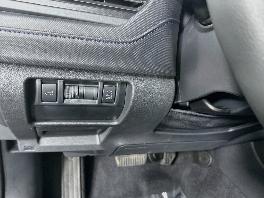 Used 2025 Subaru Forester Premium AWD/4WD image 20