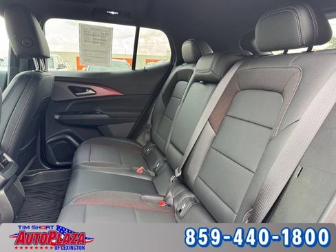 Used 2025 Chevrolet Equinox EV RS FWD image 38