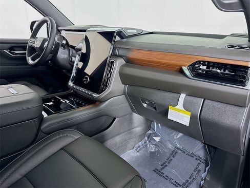 New 2026 GMC Yukon Denali w/ Sun & Power Step Package image 26