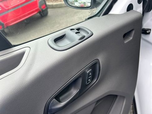 New 2025 Ford Transit 250 Low Roof image 14