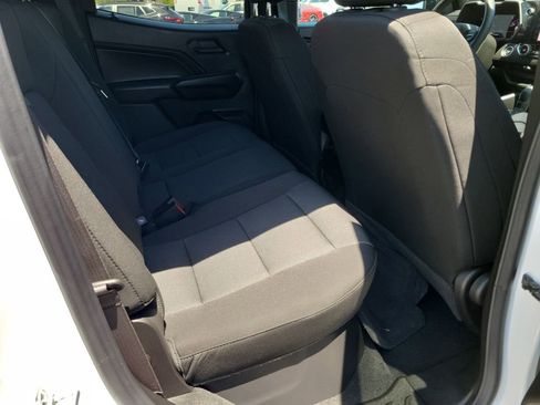 Used 2026 Chevrolet Colorado Trail Boss AWD/4WD image 19