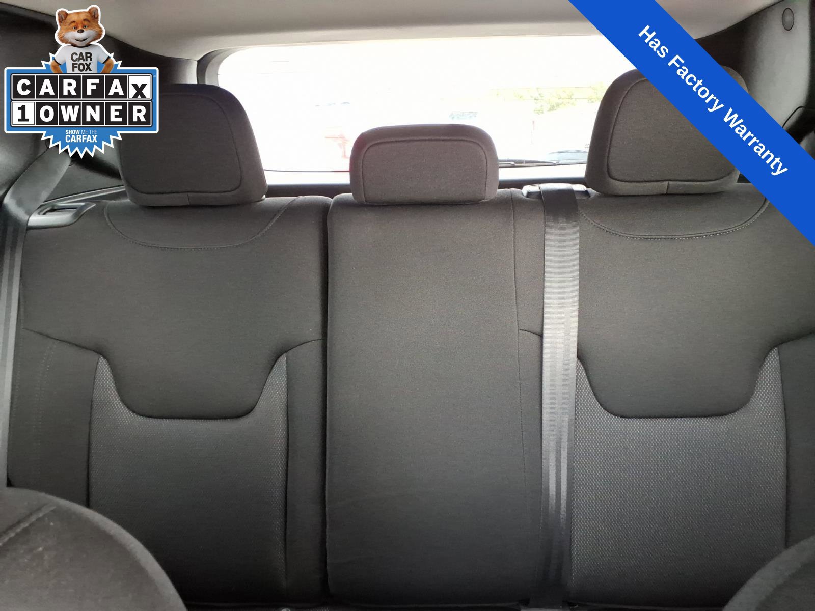 Used 2023 Jeep Renegade Latitude AWD/4WD image 15