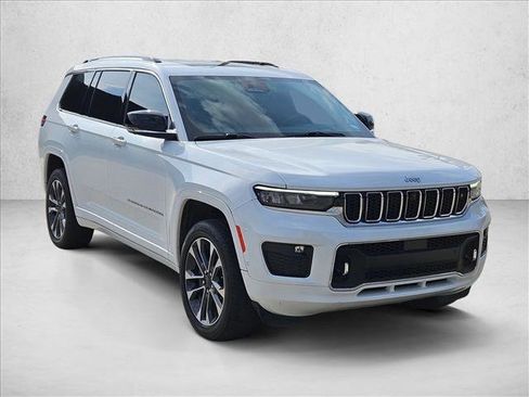 Used 2021 Jeep Grand Cherokee L Overland w/ Advanced Protech Group III image 3