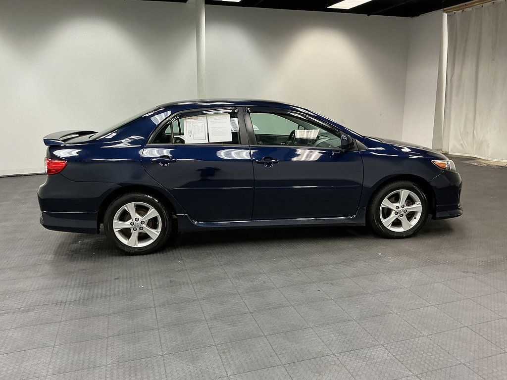 Used 2013 Toyota Corolla S w/ Preferred Accessory Pkg #2 FWD image 6