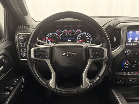 Used 2020 Chevrolet Silverado 1500 LT Trail Boss AWD/4WD image 10