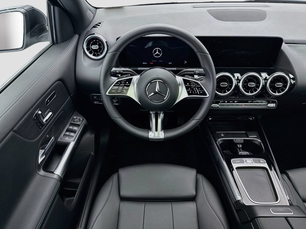 Used 2026 Mercedes-Benz GLA 250 image 10