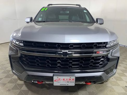 Used 2021 Chevrolet Tahoe Z71 w/ Luxury Package AWD/4WD image 11