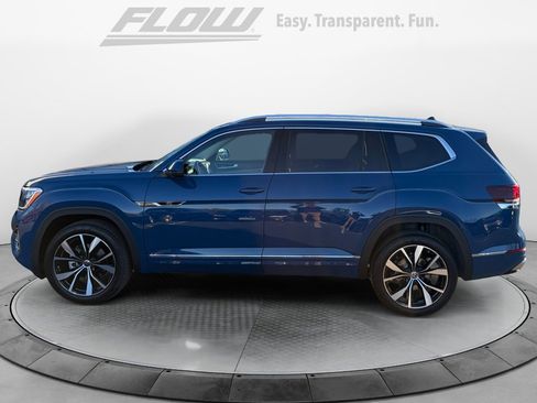 New 2026 Volkswagen Atlas SE image 4