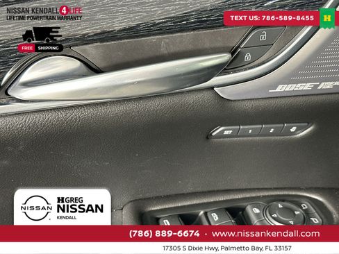 Used 2023 Cadillac XT5 Premium Luxury image 17