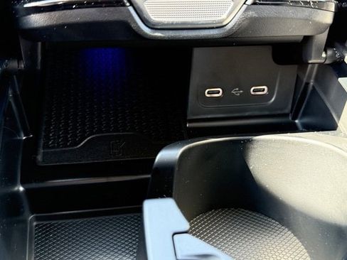 Used 2025 Mercedes-Benz C 300 C 300 image 28