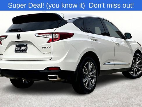 Used 2023 Acura RDX w/ Technology Package image 2