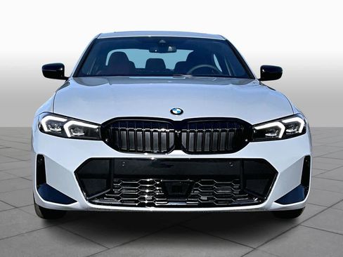 New 2026 BMW 330i Sedan w/ M Sport Package image 3