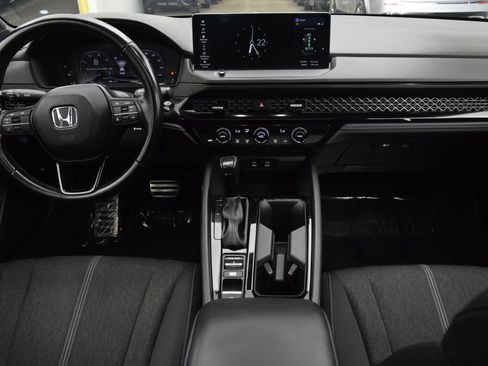 Used 2023 Honda Accord Sport image 19