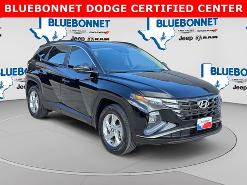 Used 2023 Hyundai Tucson SEL AWD/4WD image 3