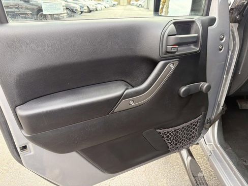 Used 2016 Jeep Wrangler Sport w/ Quick Order Package 24S image 10