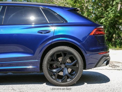 Used 2021 Audi RS Q8 AWD/4WD image 5