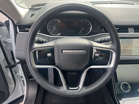 Used 2023 Land Rover Range Rover Evoque SE image 39