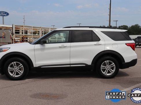 Used 2020 Ford Explorer XLT w/ Comfort Package image 7