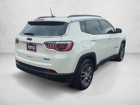 Used 2019 Jeep Compass Latitude w/ Popular Equipment Group FWD image 5