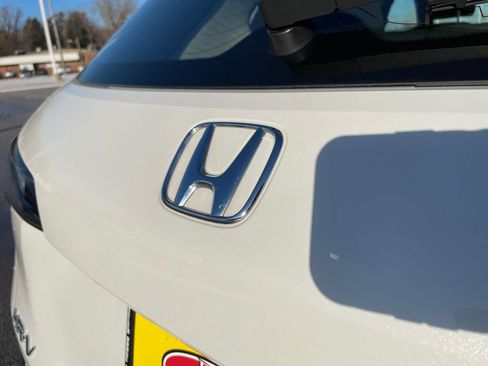Used 2024 Honda HR-V LX image 42