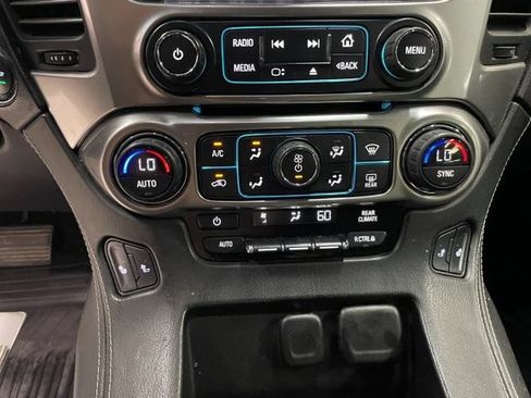 Used 2016 Chevrolet Suburban LT AWD/4WD image 13