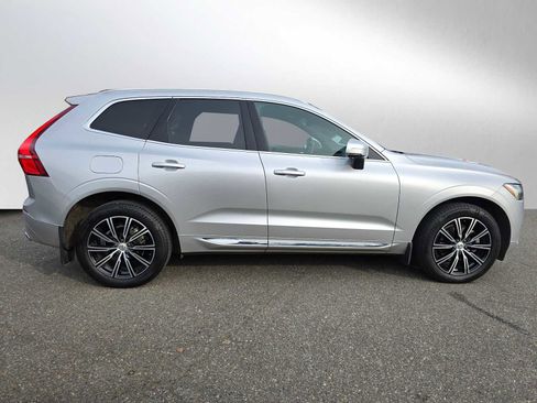 Used 2021 Volvo XC60 T5 Inscription image 8