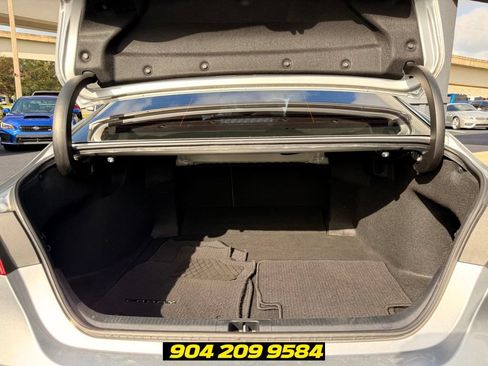 Used 2022 Toyota Camry LE FWD image 28