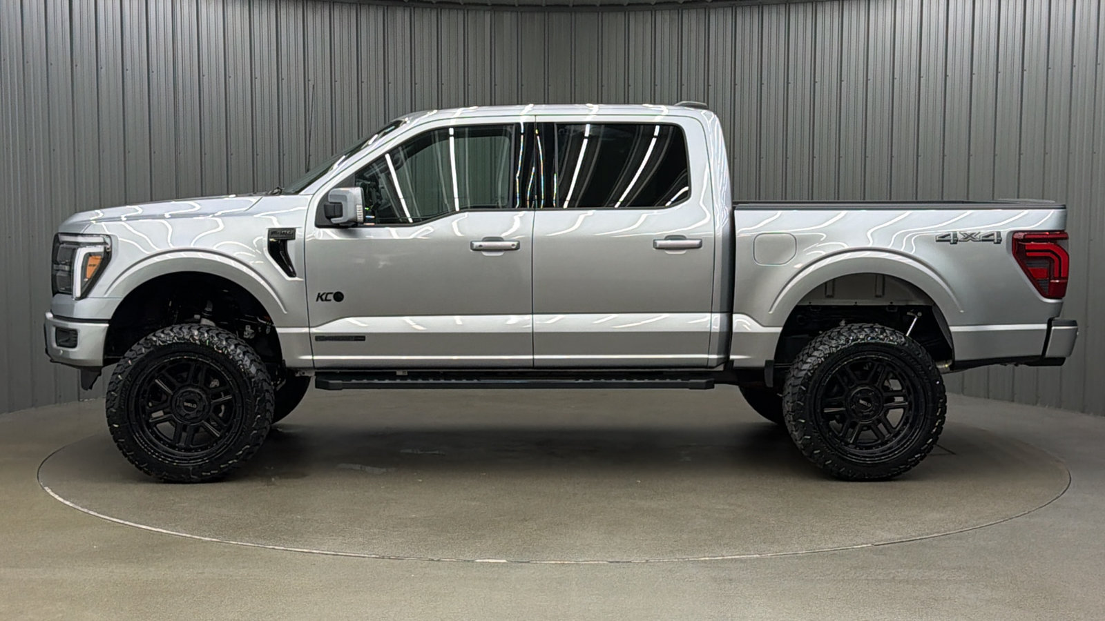 Used 2026 Ford F150 Lariat AWD/4WD image 2