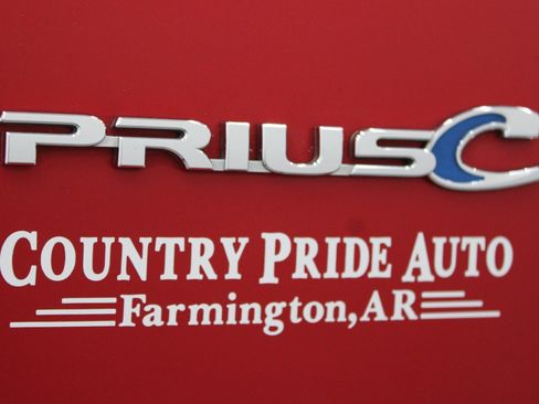 Used 2012 Toyota Prius C Two image 25